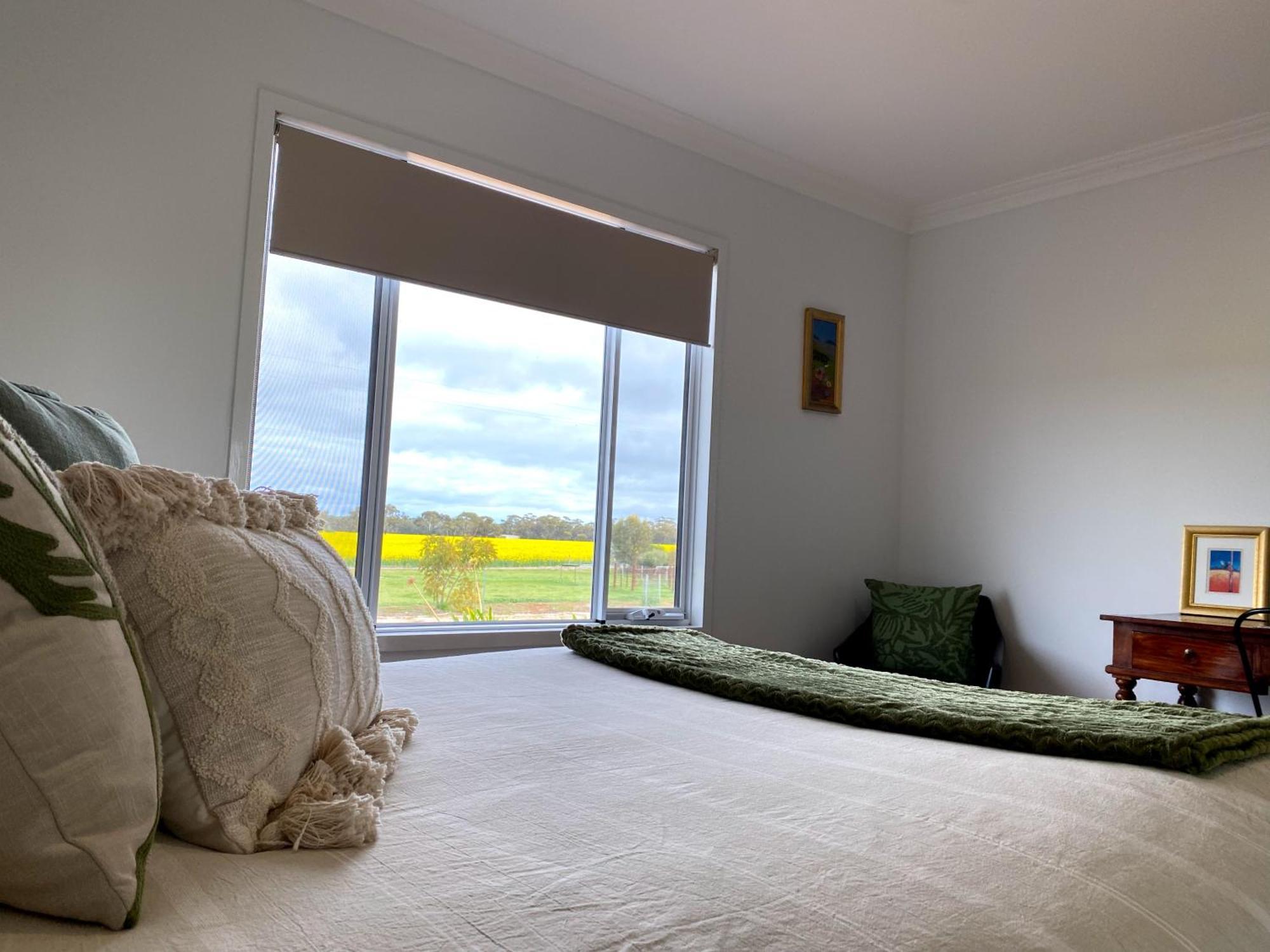 Guest house The Mains 2 Bedroom Farm